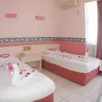 Hotel Rosella 3*