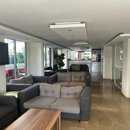 Rosella Otel
