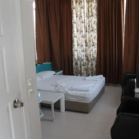 Rosella Otel 3*
