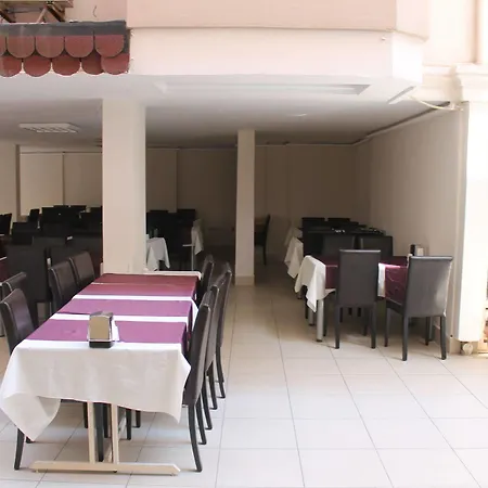 Rosella Otel