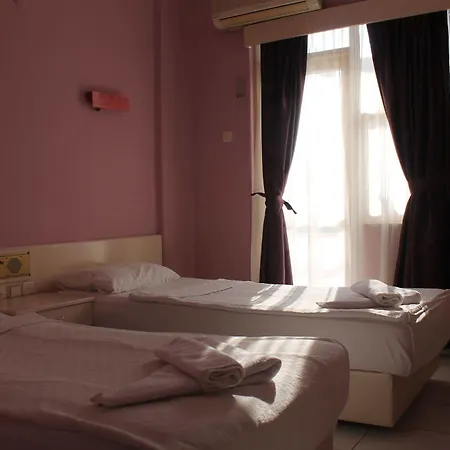 Rosella Hotel